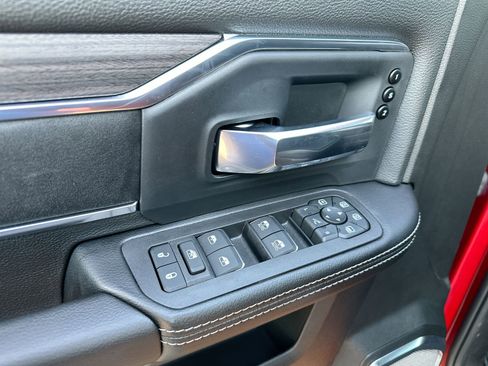 New 2026 RAM 3500 Laramie AWD/4WD image 13