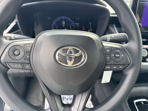 New 2026 Toyota Corolla LE FWD image 17