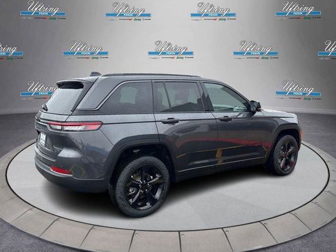 New 2026 Jeep Grand Cherokee Limited w/ Limited Altitude Package AWD/4WD image 3