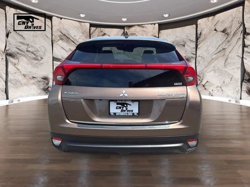 Used 2018 Mitsubishi Eclipse Cross ES AWD/4WD image 6