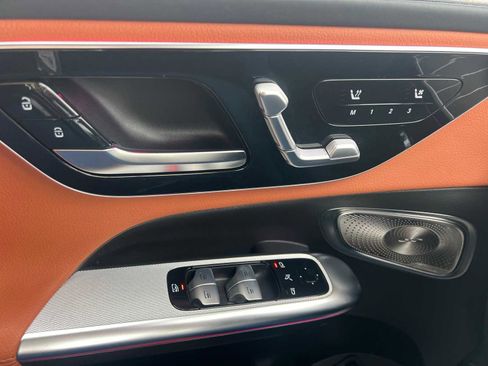 Certified 2023 Mercedes-Benz GLC 300 image 20