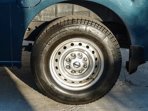 Used 2017 Nissan NV 3500 S w/ Power Package image 11