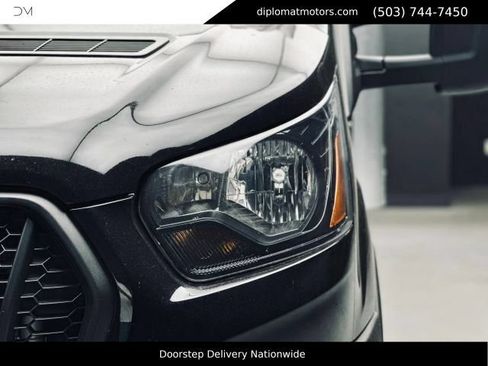 Used 2021 Ford Transit 250 RWD image 13