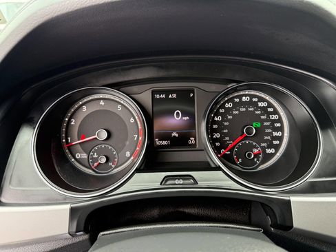 Used 2021 Volkswagen Atlas SE image 20