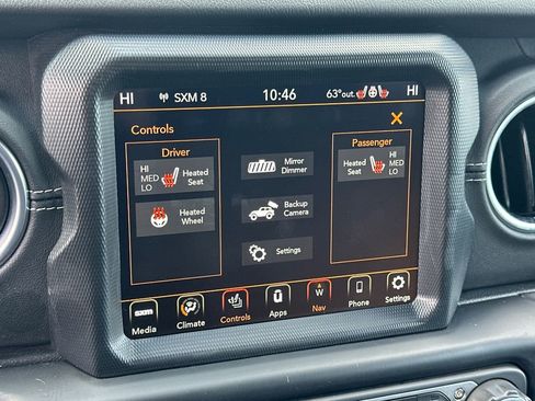 Used 2023 Jeep Wrangler Unlimited Sahara w/ Cold Weather Group AWD/4WD image 27