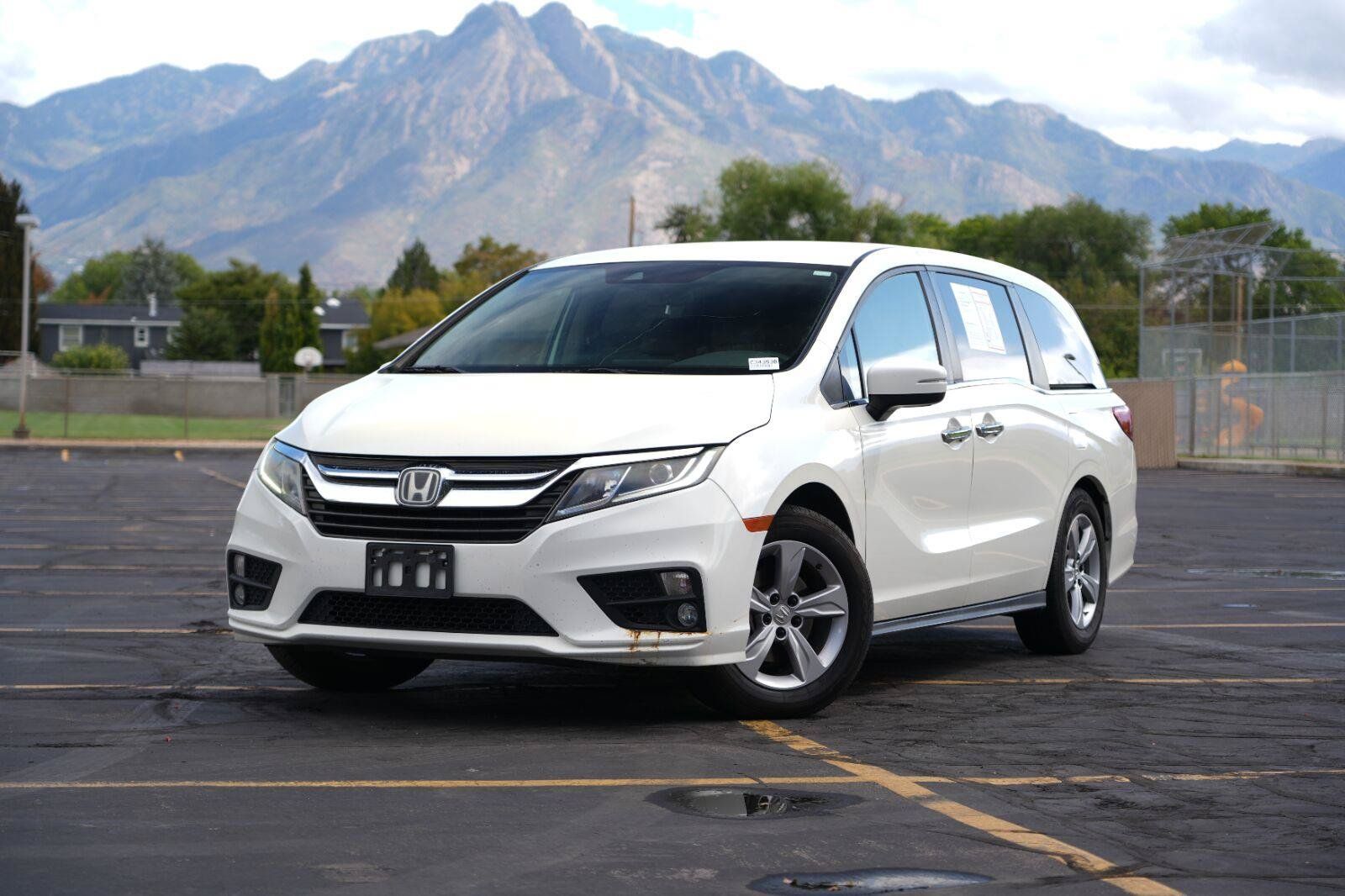 Used 2019 Honda Odyssey EX image 1