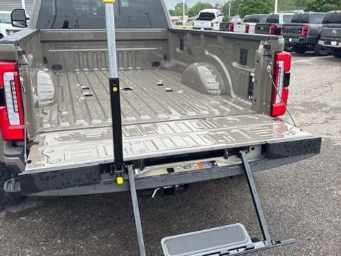 Used 2026 Ford F450 Platinum image 15