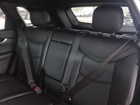 Certified 2025 Cadillac XT5 Premium Luxury image 33