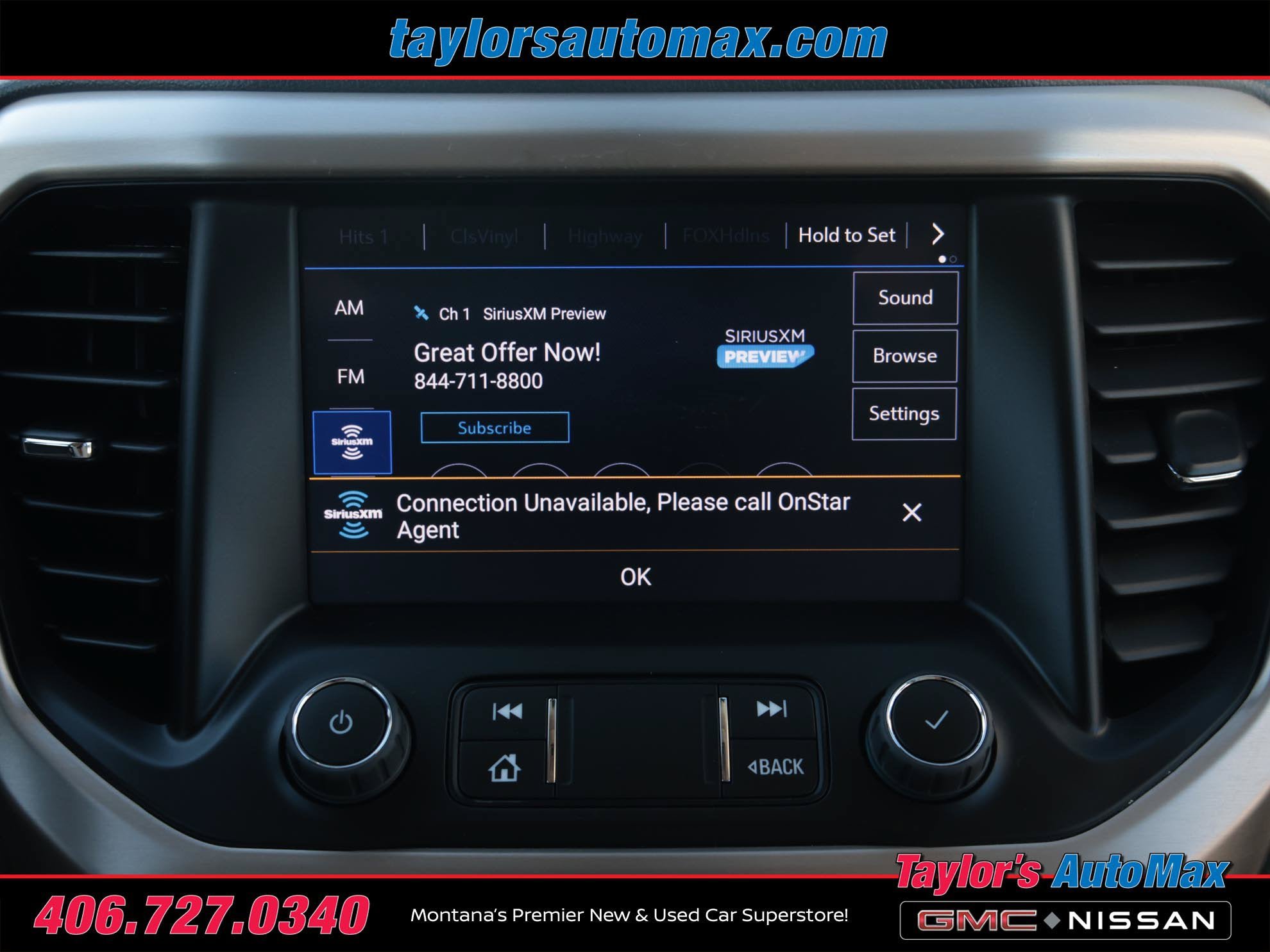 Used 2022 GMC Acadia Denali w/ GMC Pro Grade Package AWD/4WD image 14