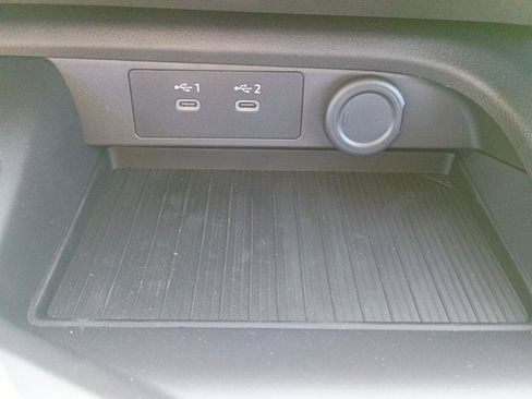 New 2026 Nissan Sentra SV w/ Floor Mat Package FWD image 34