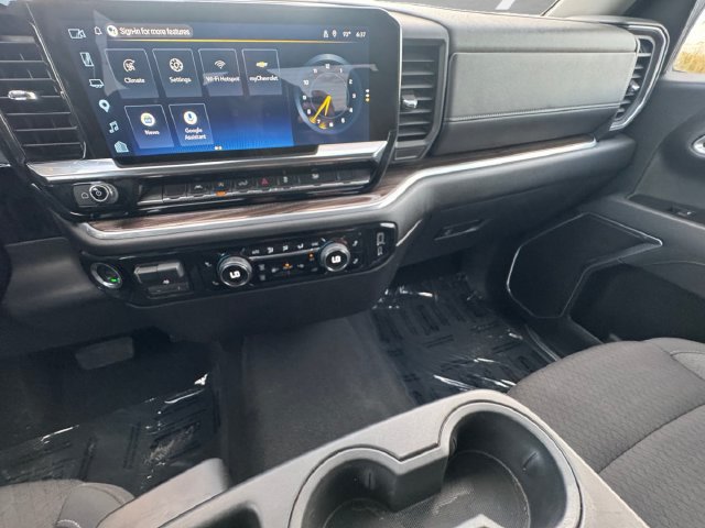 Used 2026 Chevrolet Silverado 1500 RST AWD/4WD image 3