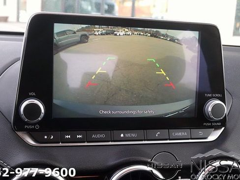 Certified 2024 Nissan Sentra SV image 25