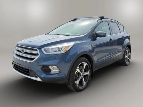 Used 2018 Ford Escape SEL AWD/4WD image 3