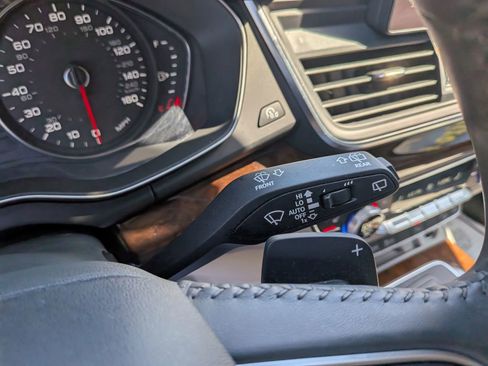 Used 2020 Audi Q5 2.0T Premium image 52