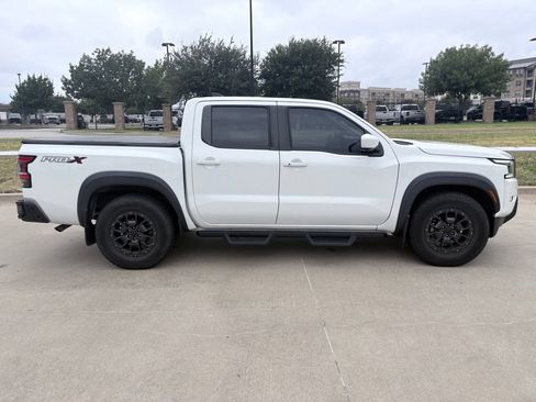 Used 2022 Nissan Frontier Pro-X w/ Pro-X Premium Package RWD image 3