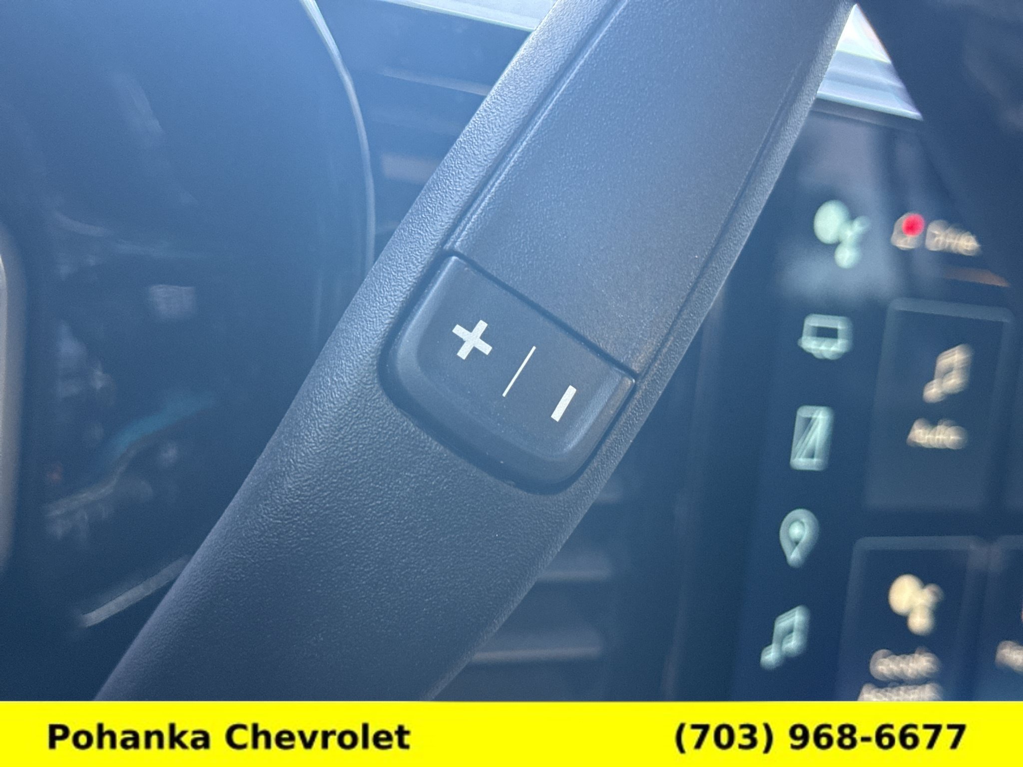 Used 2023 Chevrolet Silverado 1500 RST AWD/4WD image 10