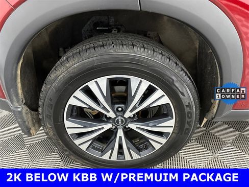 Used 2023 Nissan Rogue SV w/ SV Premium B Package image 18