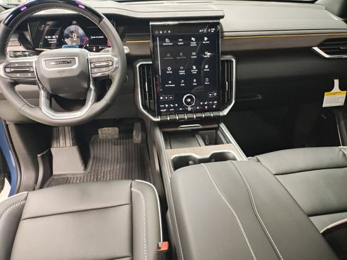 New 2026 GMC Acadia Denali w/ Super Cruise Package image 33