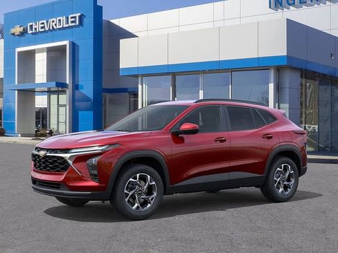 New 2026 Chevrolet Trax LT image 2