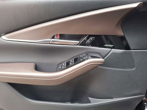 Certified 2025 MAZDA CX-30 2.5 Turbo w/ Premium Plus Pkg image 12