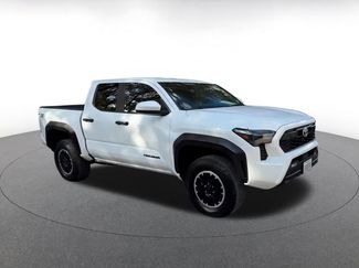 Used 2025 Toyota Tacoma TRD Off-Road video 2