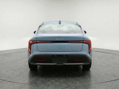 Used 2025 Kia K4 LXS FWD image 7