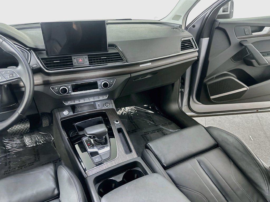 Used 2024 Audi Q5 2.0T Premium Plus AWD/4WD image 21