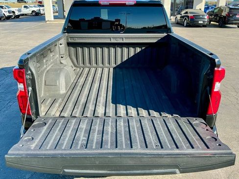 Used 2023 Chevrolet Silverado 1500 RST w/ Z71 Off-Road Package image 17