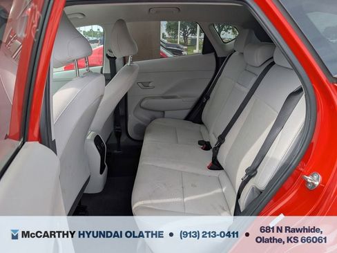 Used 2024 Hyundai Kona SEL AWD/4WD image 5