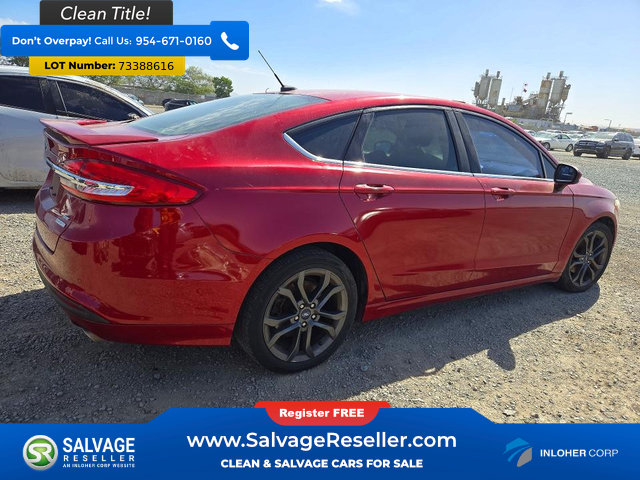 Used 2018 Ford Fusion SE w/ Equipment Group 201A FWD image 4