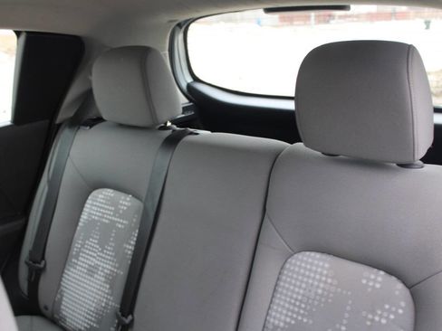 Used 2020 Chevrolet Sonic LT image 17