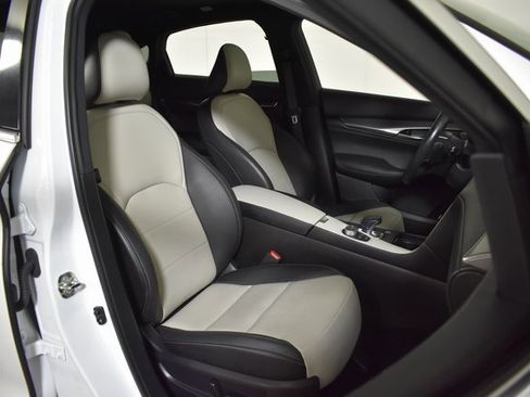 Certified 2023 INFINITI QX55 Luxe w/ Cargo Package image 33