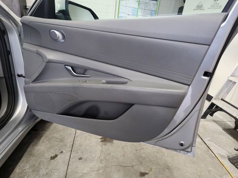 Used 2023 Hyundai Elantra SEL FWD image 51