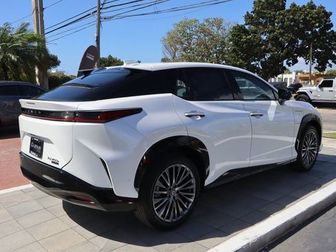 New 2026 Lexus RZ 450e AWD image 5