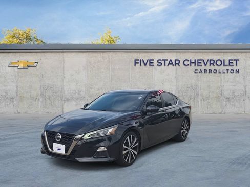 Used 2020 Nissan Altima 2.5 SR FWD image 4