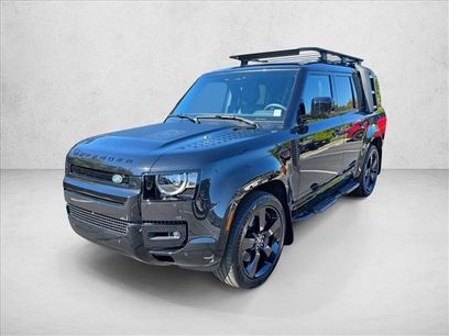 New 2025 Land Rover Defender 130 X-Dynamic SE
