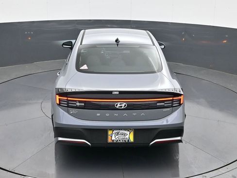 New 2026 Hyundai Sonata Blue FWD image 18