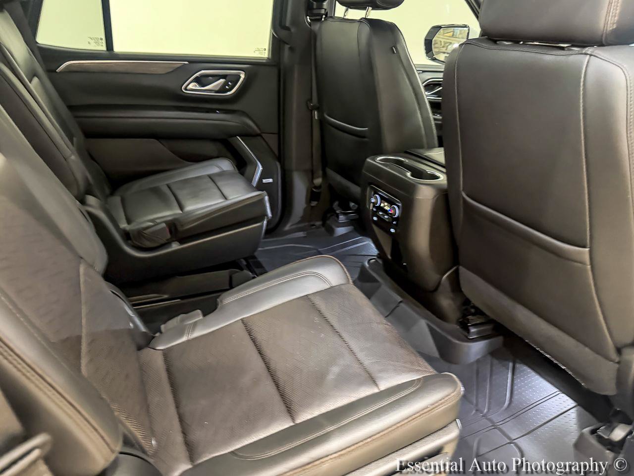 Used 2021 Chevrolet Tahoe High Country AWD/4WD image 28