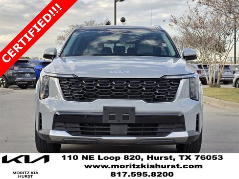 Certified 2024 Kia Sorento S w/ Panoramic Sunroof Package image 11