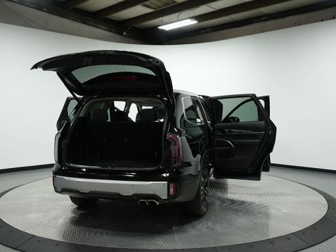 Used 2023 Kia Telluride SX AWD/4WD image 12