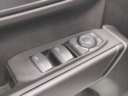 Certified 2025 Chevrolet Silverado 1500 Custom w/ LPO, Dark Essentials Package AWD/4WD image 15