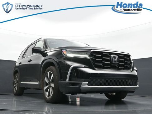 Used 2024 Honda Pilot Touring image 28