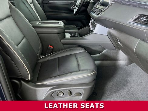 Used 2024 GMC Yukon XL SLT image 23