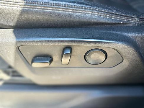 Used 2022 Chevrolet Silverado 1500 High Country w/ High Country Premium Package image 14