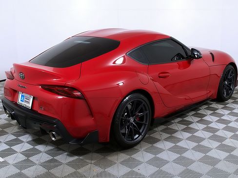 Used 2024 Toyota Supra Premium image 7