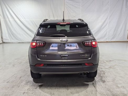 Certified 2022 Jeep Compass Limited image 16