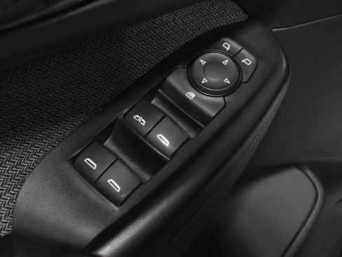 Used 2023 Chevrolet TrailBlazer LS FWD image 13
