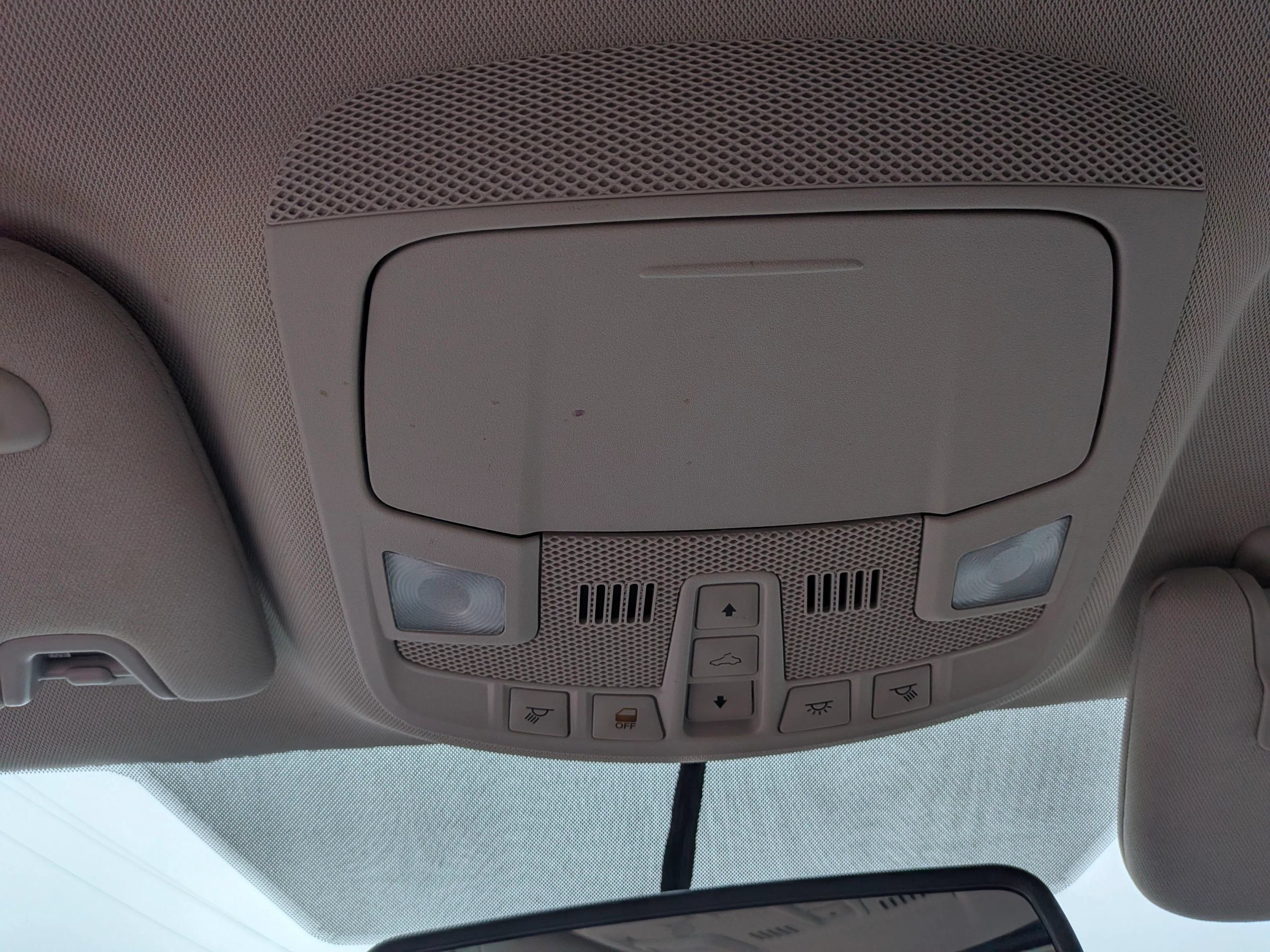 Used 2015 Ford Fusion Titanium FWD image 28