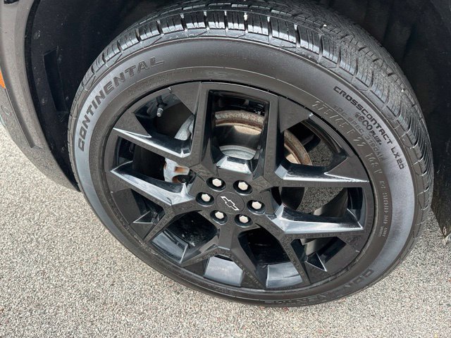 Used 2024 Chevrolet Traverse RS w/ LPO, Floor Liner Package AWD/4WD image 8