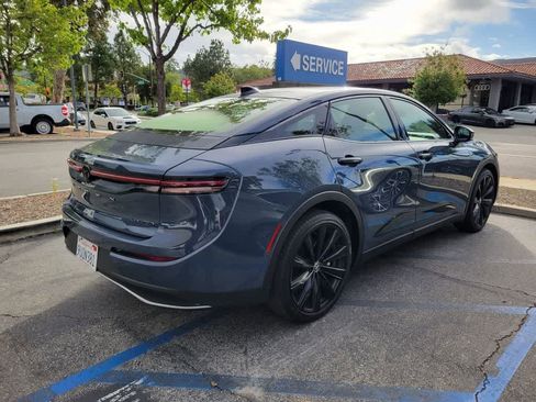 Used 2026 Toyota Crown Nightshade image 10